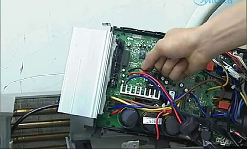 广南美的空调电话是多少